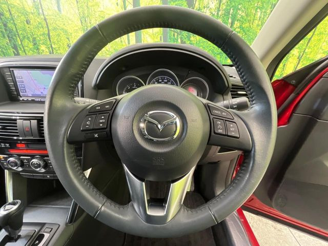 �y�����v�����X�e�A�����O�z�㎿�Ȋv���g�p���邱�ƂŁA��ɂ����������݂ƂĂ��^�]���₷���n���h���ł���