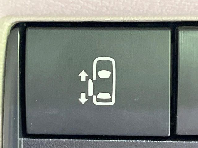 �y�p���[�X���C�h�h�A�z�X�}�[�g�L�[��^�]�Ȃ̃X�C�b�`�ŃX���C�h�h�A�̊J���\���d��������͂����ăh�A���J����K�v�������A���������q�l�ł��A�d���ו��������Ă��鎞�����N�ɊJ���߂ł��܂���