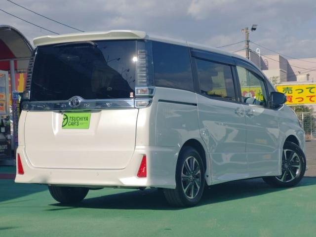 ヴォクシー2.0 ZS 煌III