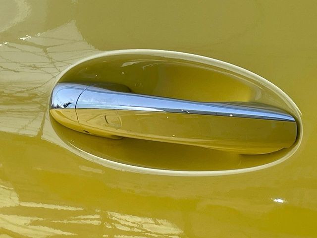 ���L�[���X�S�[(�X�}�[�g�G���g���[�@�\):�L�[���g�킸�ɉ�����G���W���n�����ł���L�[���X�S�[�B�L�[��g�ɂ��邾���Ńh�A�������ł���@�\�B�G���W���n�����{�^�������������ł��B