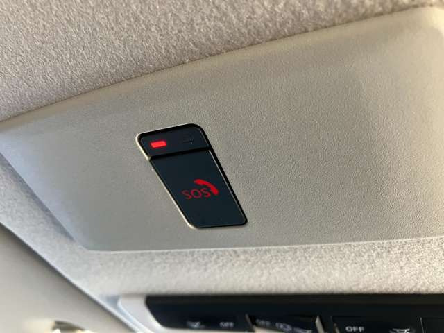 ノートオーラ1.2 G 90周年記念車