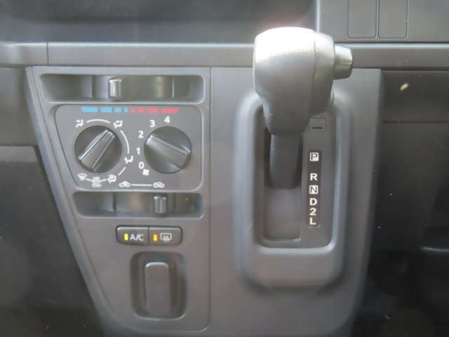 ハイゼットカーゴデラックス SAIII ハイルーフ