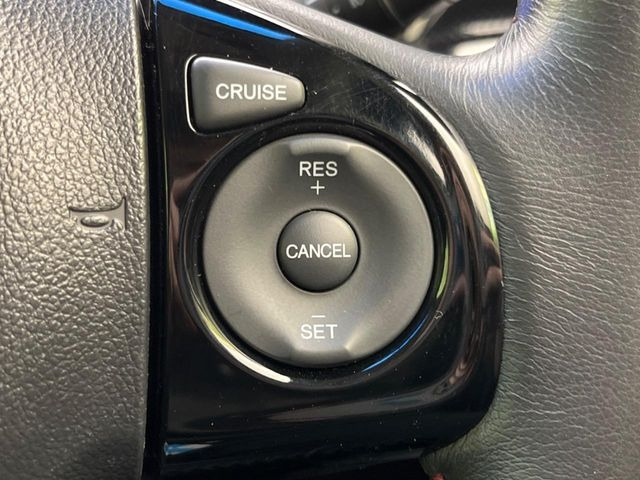 �y�N���[�Y�R���g���[���z�������H�����N���N���s�B�A�N�Z���𗣂��Ă���葬�x�ő��s���ł��A�������^�]���̕��S���y��!�����E�������ȒP�ȃX�C�b�`����Œ����ł��܂��B