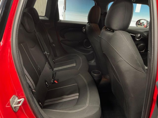 ���㕔���Ȃ��C�ɂȂ�悤�ȃL�Y�E�����ւ��蓙�A�傫�ȃ_���[�W�͂Ȃ��A�ǍD�ȏ�Ԃł��B