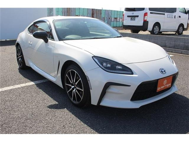 ���Ǝҗl�ւ̔̔��͂��f�肳���Ă��������܂��B �Ԍ������ԗ��̏ꍇ�́A�Ԍ����擾�������x�������z�ŕ\�����Ă���܂��B