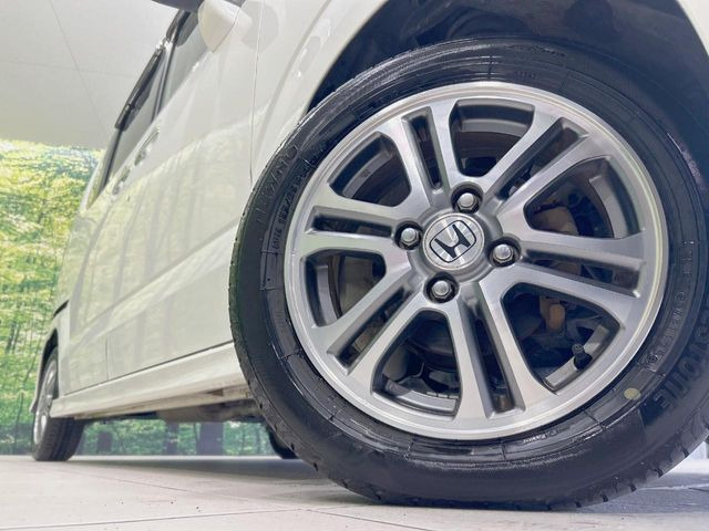 �y14�C���`�A���~�z�C�[���z�O�ςɃ}�b�`�����A���~�z�C�[���𑕒����Ă���܂��B�e��A���~�z�C�[����A�X�^�b�h���X�^�C�����戵�����Ă���܂��B���񂲑��k����������