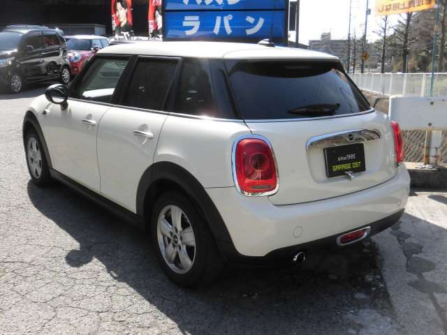 ������̃~�j�̓I�[�N�V�����]��5�_��4�_�]�������Ă����Ԃ̗ǂ��ԗ��ɂȂ�܂�^^��x�������ŉc�Ƃ��Ă���܂��̂ŁA���C�y�ɂ�������艺����^^