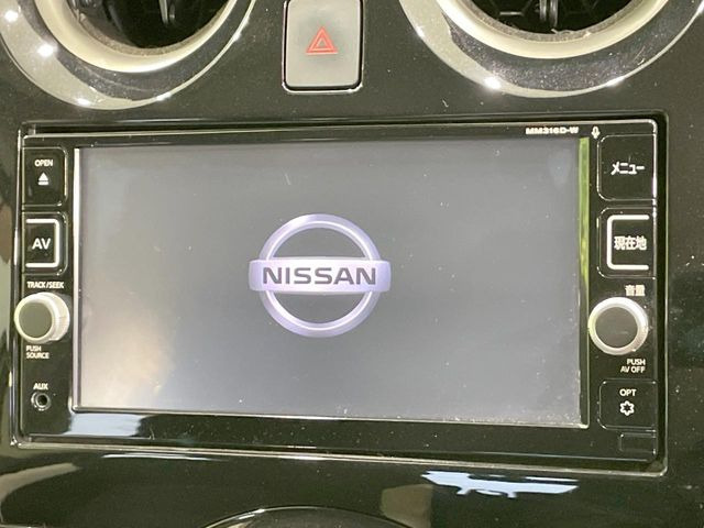 �y�����i�r�z�l�C�̏����i�r�𑕔����Ă���܂��B�i�r�̎g���₷���͂������A�I�[�f�B�I�@�\���[��!�L�����v�◷�s�͂������A�ʋ΂┃�����ȂǕ��i�̃h���C�u���y�����Ȃ�͂���