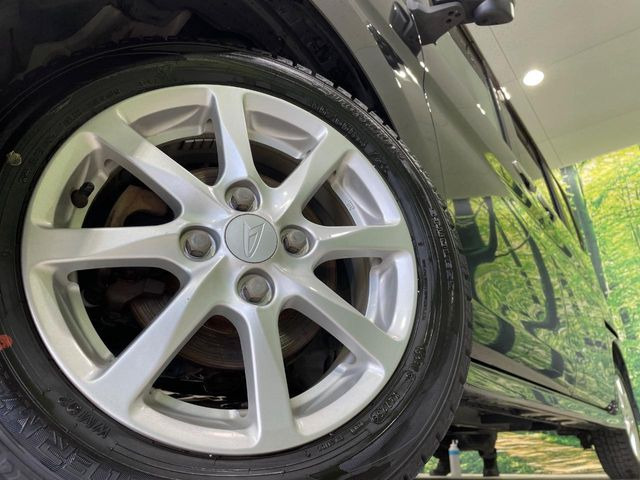 �y����14�C���`�A���~�z�C�[���z�O�ςɃ}�b�`���������A���~�z�C�[���𑕒����Ă���܂��B�e��ЊO�A���~�z�C�[����A�X�^�b�h���X�^�C�����戵�����Ă���܂��B���񂲑��k����������