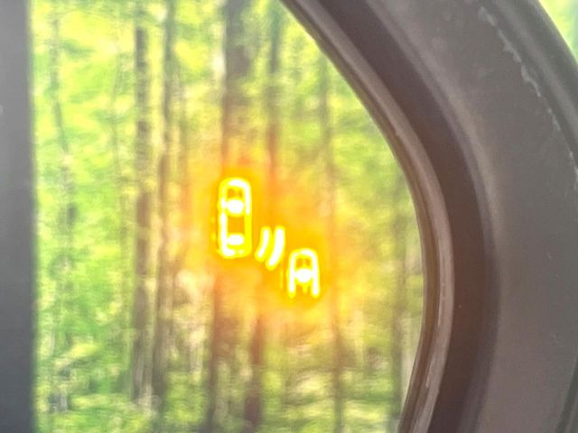 �y�u���C���h�X�|�b�g���j�^�[�z���s���A�h�A�~���[�̎��p�ɂȂ�₷���ӏ��Ɍ㑱�Ԃ��ڋ߂���ƃT�C�h�~���[�̃����Y�Ɍx����\��!�h���C�o�[�ɒ��ӊ��N�����Ă���܂��B