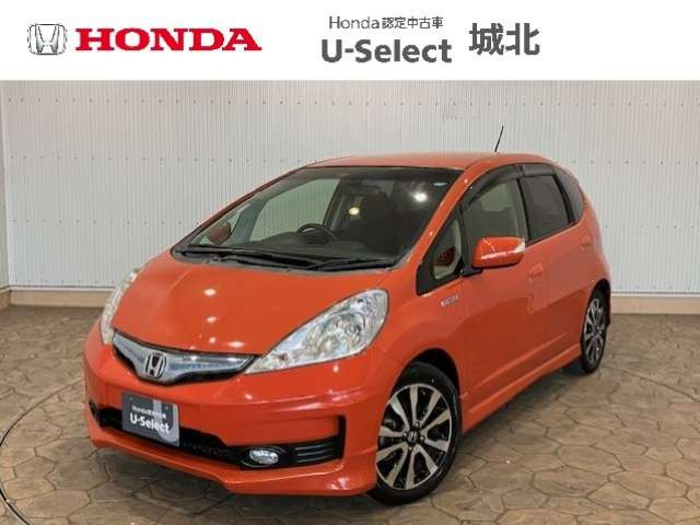 フィットハイブリッド1.5 RS ファインスタイル