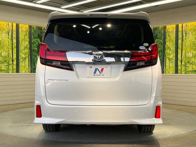 安心の最長10年・走行無制限保証(有償)をご用意。保証内容も充実はもちろん、無料点検&オイル交換や、年中無休の全国・24時間ロードサービスも付帯されておりますのでご安心下さい。