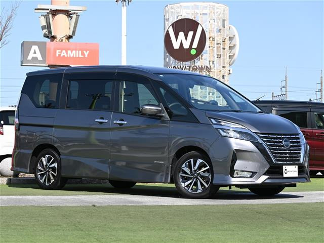 セレナ2.0 ハイウェイスターV