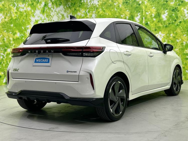 ノートオーラ1.2 G レザーエディション