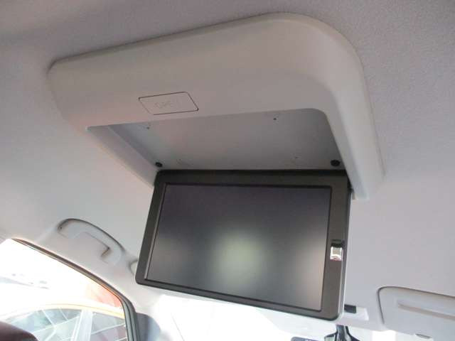 セレナ1.2 e-POWER ハイウェイスターV