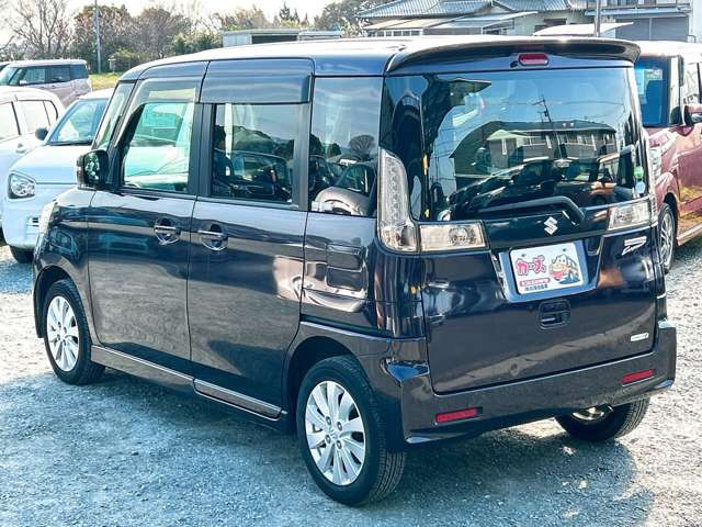 ���X�ł͌y�����Ԃ��畁�ʎԂ܂ŕ��L���I�[�����[�J�[�̎Ԏ�E�F�E�O���[�h��L�x�ɑ����Ă���܂��B