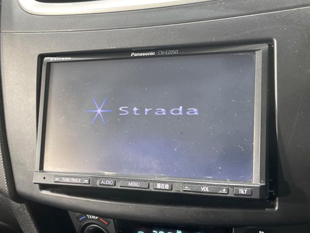 �y�i�r�Q�[�V�����z�g���₷���i�r�ŖړI�n�܂ł�������ē����Ă���܂��B�e��I�[�f�B�I�Đ��@�\���[�����Ă���A���Ԃ̉^�]������Ɋy�����Ȃ�܂�!!