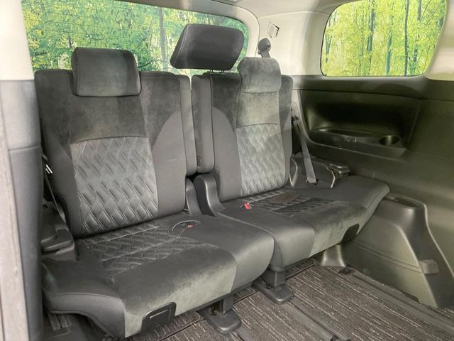 3��ڃV�[�g�͂�������ԗǍD����l�ł��������ƍ����Ē����܂��̂ŁA��l���ł̂��o���������N���N�ł��􂲉Ƒ��ŁA�C�̒m�ꂽ���ԂŁA�h���C�u�ɍs���̂��y���݂ł��ˁ�