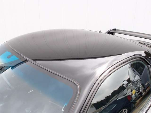 �l�C��RX-7�^�C�vR�̓���!�ߋ����𐮔��_���L�^���23���c���Ă���A���s115,800km���ɂ̓u�[�c��}�E���g�A�K�X�P�b�g�������ρB�}�c�_�X�s�[�h���J�[�{���G�A���ȂǊ󏭉��l�̍������ƂȂ�܂�