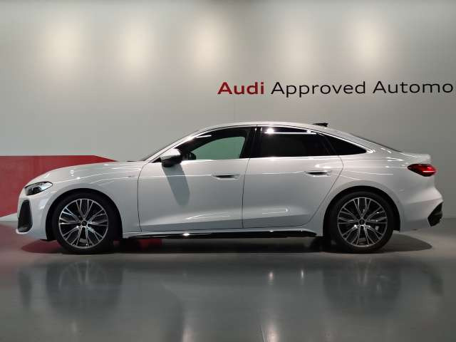 A5TFSI 110kW Sラインパッケージ