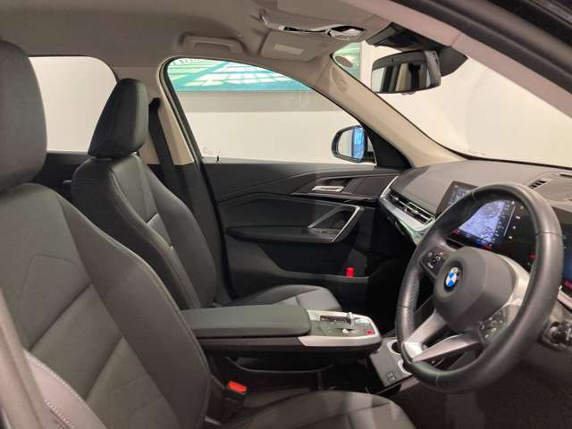 X1xドライブ 20i xライン DCT 4WD