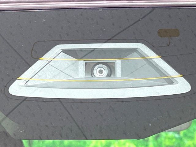 �y�X�Y�L �Z�[�t�e�B�T�|�[�g�z���s���ɑO���̎ԗ�����F�����A�Փ˂������Ȏ��͌x��ƃu���[�L�ŏՓˉ���Ɣ�Q�y�����A�V�X�g�B�����S�Ƀh���C�u�����y���݂��������܂��B