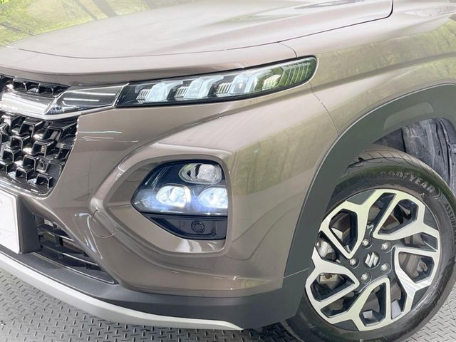 �yLED�w�b�h���C�g�z���V����ԑ��s�����ǍD�Ȏ��E���m�ۂ����S���ĉ^�]�ł��鍂�P�xLED�w�b�h���C�g�𑕔�!�_�����x�������A����d�͂��}�����Ă��܂��B