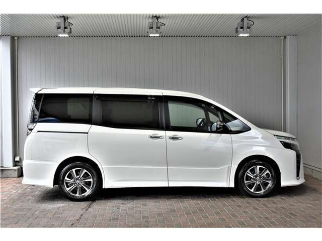 ヴォクシー2.0 ZS 煌III