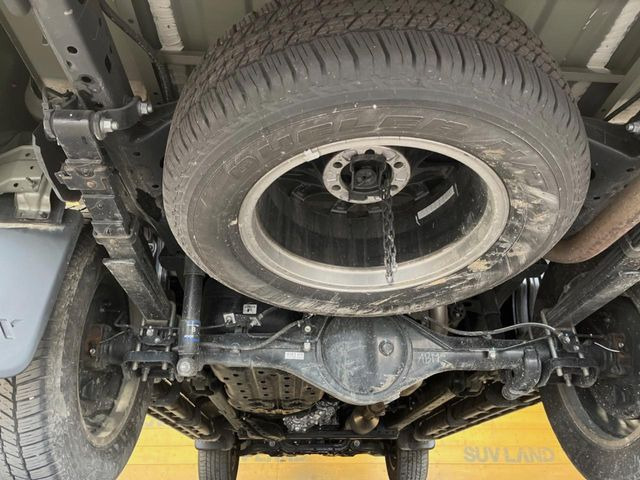 ����肪���ꂢ�Ȃ����ɁA�h�K���H�̎{�H���I�X�X���B�~��n��͂������A���ݕ��ɂ��Z���̕���A��Ń}�����E�E�B���^�[�X�|�[�c���������ɂ��D�]���������Ă���܂��B