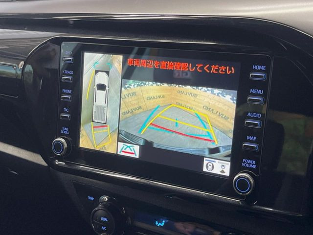 �y�p�m���~�b�N�r���[���j�^�[�z��p�̃J�����ɂ��A�ォ�猩���낵���悤�Ȏ��_��360�x�N���}�̎��͂��m�F���邱�Ƃ��ł��܂������p�������m�F���₷���A�����ꏊ�ł̐؂�Ԃ��⒓�Ԃ��X���[�Y�ɍs���܂��B