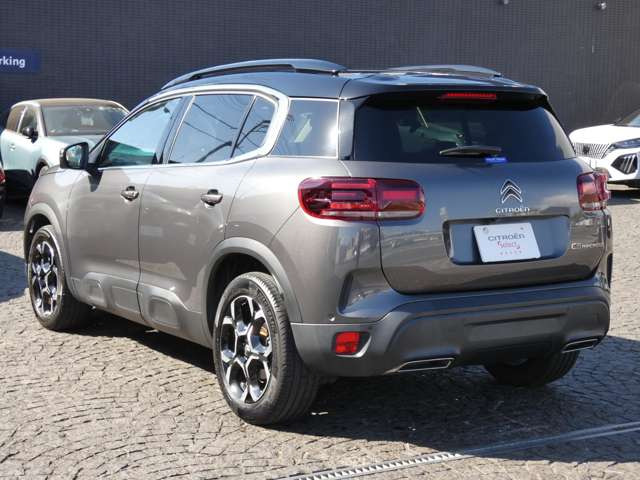 C5エアクロスSUVシャイン パック ブルーHDi ディーゼル