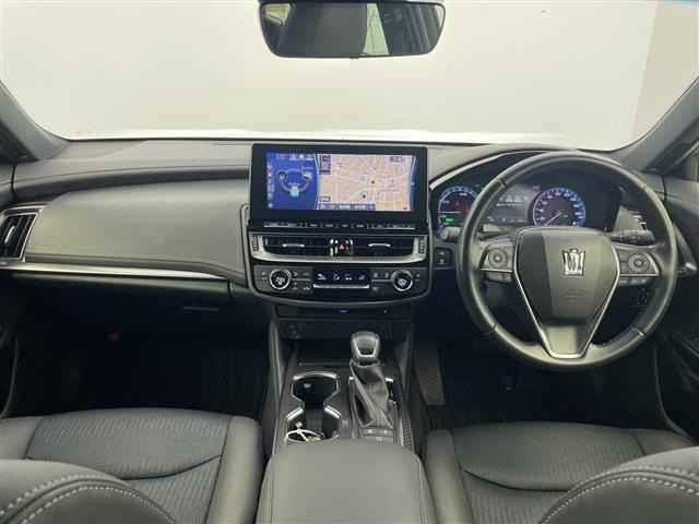 クラウンハイブリッド 2.5 RS