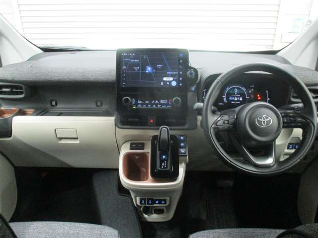 シエンタハイブリッド 1.5 Z E-Four 4WD