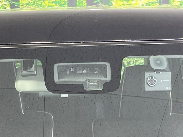 �y�X�Y�L �Z�[�t�e�B�T�|�[�g�z���s���ɑO���̎ԗ�����F�����A�Փ˂������Ȏ��͌x��ƃu���[�L�ŏՓˉ���Ɣ�Q�y�����A�V�X�g�B�����S�Ƀh���C�u�����y���݂��������܂��B