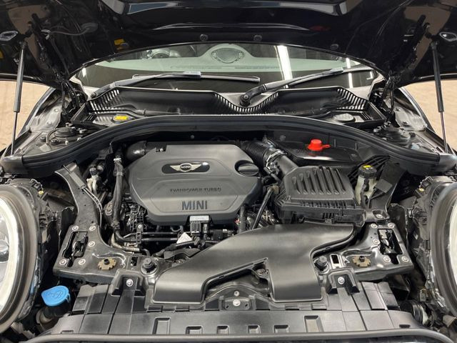 �����X�ł́A�e���[�J�[�̐�p�f�f�e�X�^�[�𓱓��B���Ǝ��i�����e�N�j�J���X�^�b�t���풓���Ă���܂��̂ŁA������̍ۂɂ����S���Ă����p���������܂��B