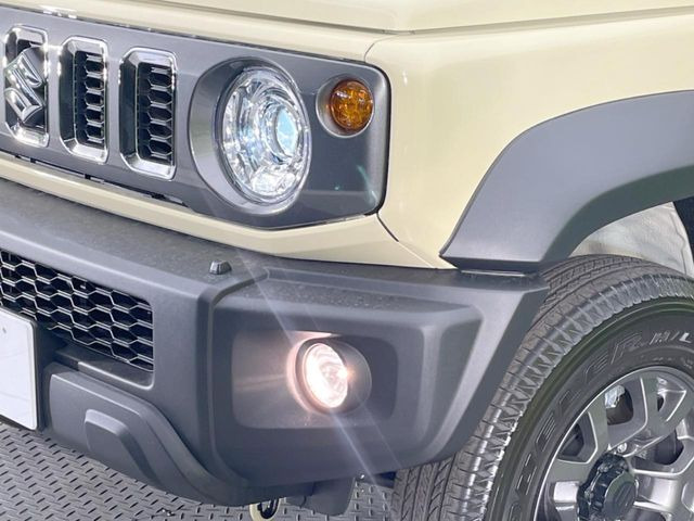 �yLED�w�b�h���C�g�z���V����ԑ��s�����ǍD�Ȏ��E���m�ۂ����S���ĉ^�]�ł��鍂�P�xLED�w�b�h���C�g�𑕔�!�_�����x�������A����d�͂��}�����Ă��܂��B