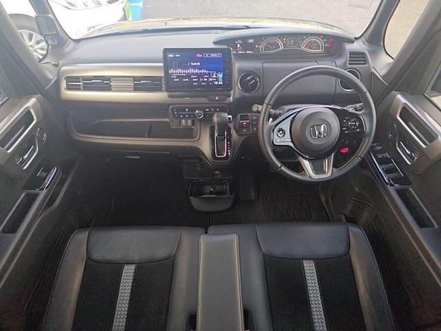 N-BOXカスタムL ターボ スタイルプラス ブラック