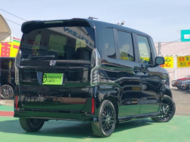 N-BOXカスタムL ターボ スタイルプラス ブラック