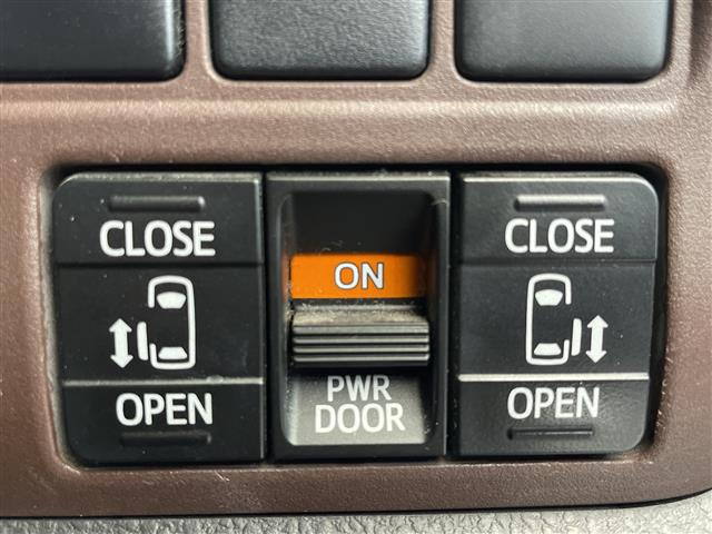 エスクァイアハイブリッド1.8 Gi