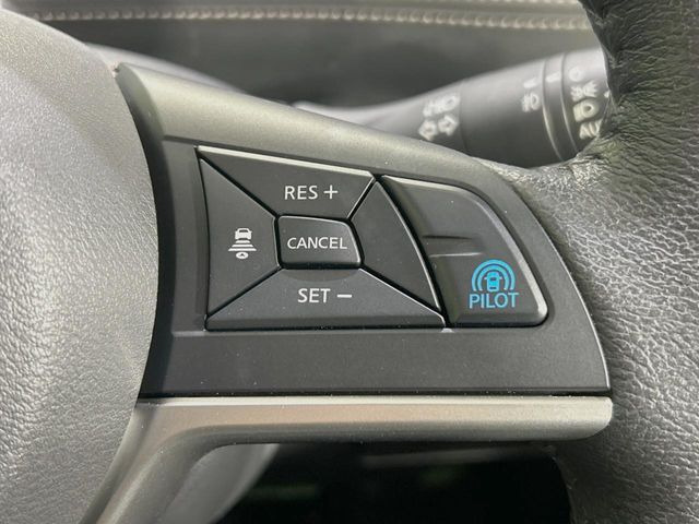 �y�v���p�C���b�g�z�������H�ł̒��������s���y��!!�a�؎��Ə��񑖍s�̃V�[���ŁA�A�N�Z���E�u���[�L�E�X�e�A�����O�������Ő��䂵�A�������^�]�̕��S���y�����Ă���܂���