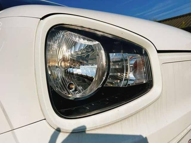 LED���C�g�ւ��ύX�\�ł�!����]�̍ۂɂ͓��X�X�^�b�t�܂ł��C�y�ɂ����k������!