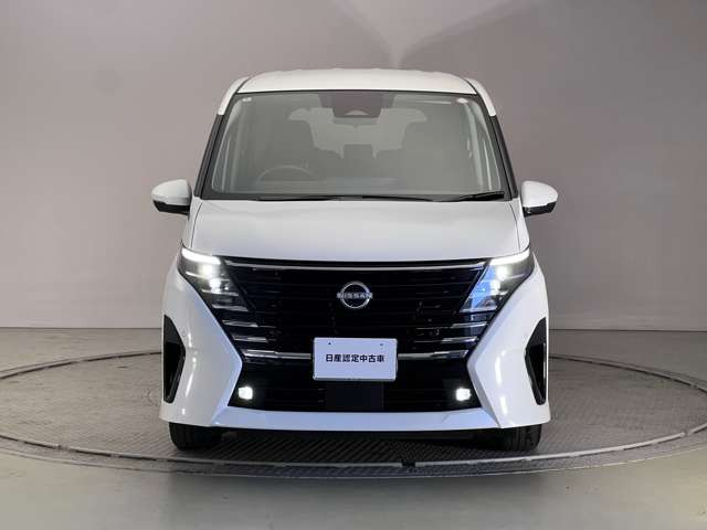 セレナ1.4 e-POWER ハイウェイスターV