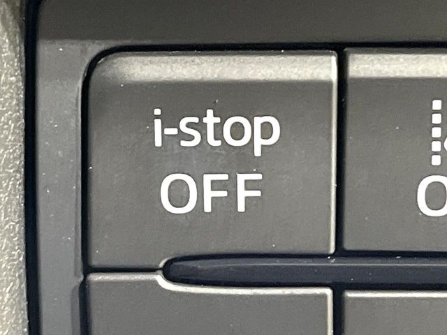 �y�A�C�h�����O�X�g�b�v�z�ԐM����a�؂Œ�Ԃ����ۂɃG���W�����~���A���ʂȔR���̏����}���܂��B�R��������ی�ɂȂ���@�\��G���W���̓u���[�L�𗣂��΍Ďn�����܂��B