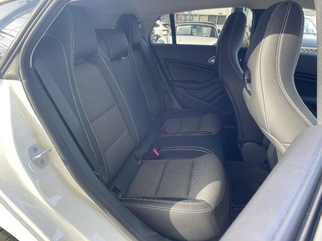 ���㕔���Ȃ��C�ɂȂ�悤�ȃL�Y�E�����ւ��蓙�A�傫�ȃ_���[�W�͂Ȃ��A�ǍD�ȏ�Ԃł��B