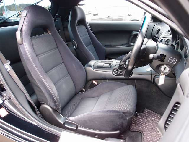 �l�C��BRIDE����RECARO���Ȃǂ̃X�|�[�c�V�[�g�������ȋ��z�ɂĂ����t���\�ł��B�t���o�P�b�g�V�[�g����Z�~�o�P�b�g�V�[�g�܂ŁA���C�y��047-492-4000�܂ł��₢���킹�������܂�