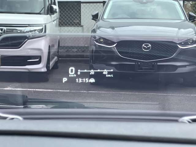 ���w�b�h�A�b�v�f�B�X�v���C���𑕔�!!�^�]�Ȃ̑O���Ƀf�B�X�v���C��ݒu���Ďԑ�/�V�t�g�ʒu�Ȃǂ̏���x���\�����ăh���C�o�[�ɂ��m�点���Ă���܂�!