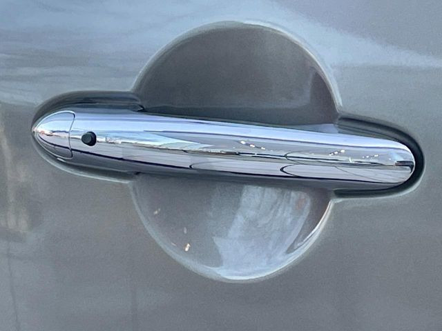 ���R���t�H�[�g�A�N�Z�X(�X�}�[�g�G���g���[�V�X�e��):�L�[���������Ă��邾���ŊJ���E�{������G���W���X�^�[�g�܂ő���\!