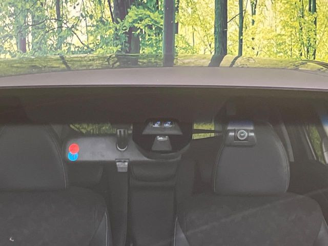 �y�V�e�B�u���[�L�A�N�e�B�u�V�X�e���z�ᑬ���s���ɑO���̎ԗ�����F�����A�Փ˂������Ȏ��͌x��ƃu���[�L�ŏՓˉ���Ɣ�Q�y�����A�V�X�g�B�����S�Ƀh���C�u�����y���݂��������܂��B