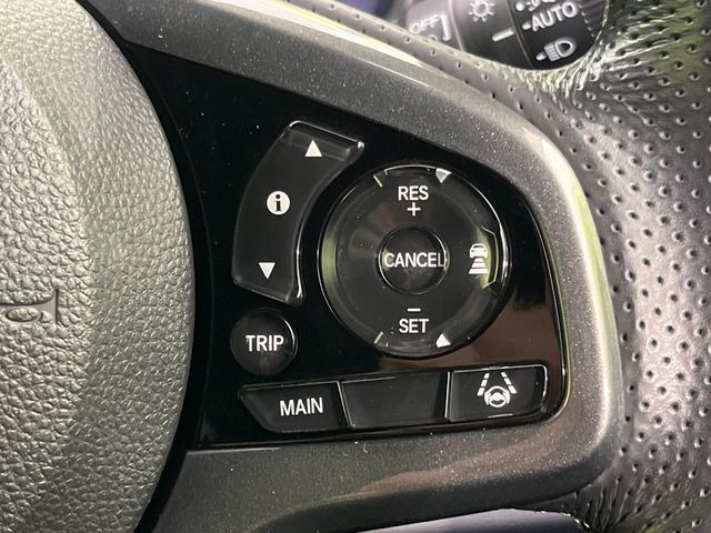 �y�A�_�v�e�B�u�N���[�Y�R���g���[���z�������H�ł̒��������s���y��!!�����ő��x��ۂN���[�Y�R���g���[�����A�Փˌy���V�X�e���ƘA�g���A�O���̎ԗ������m���ĎԊԂ�ۂ悤�ɑ��x���߂��Ă���܂�!!