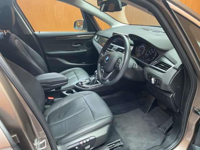 2シリーズアクティブツアラー218d ラグジュアリー